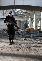 contractor mercenary civilian mercenaries