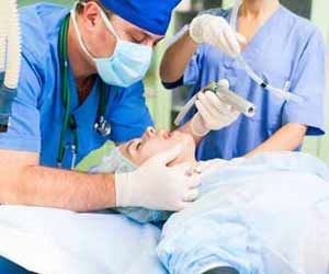 Nurse Anesthesiologists Make Sure Patients will not Feel Any Pain During Surgery