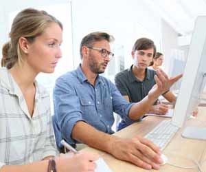 Computer Scientists can Earn a High Salary From the Comfort of their Computers