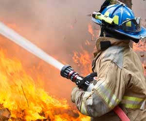 Smokejumpers Lead a Physically Demanding Lifestyle